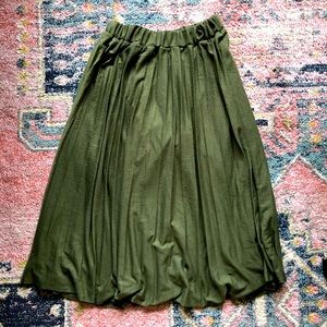 Army green pleated skirt
